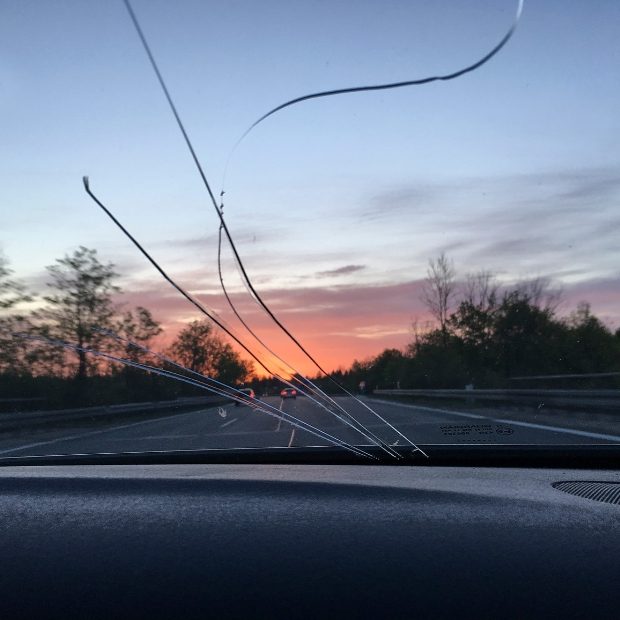 Stress-free windshield repair & replacement in Tucson & Phoenix